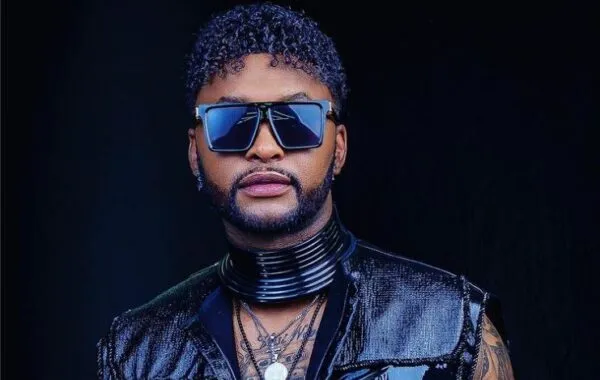 Vusi Nova’s “Hair” Continues to “Grow”