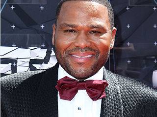 What’s Hot: Anthony Anderson is your MTV MAMA host