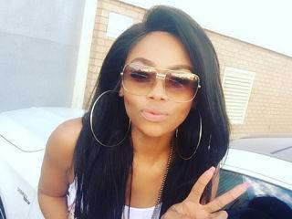 What’s Hot: AKA shows love to Bonang Matheba