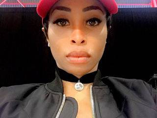 What’s Hot: Khanyi Mbau fires back at Pulane Lenkoe