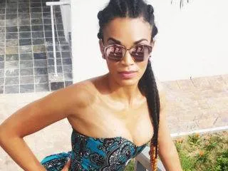What’s Hot: Pearl Thusi jokes about Robert Marawa break-up rumours