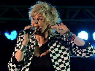 What’s Hot: PJ Powers is fuming over alcohol advert