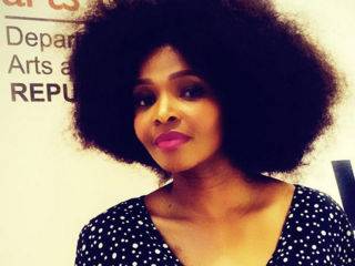 What’s Hot: [UPDATE] Ntsiki claims Simphiwe Dana slept her way to the top