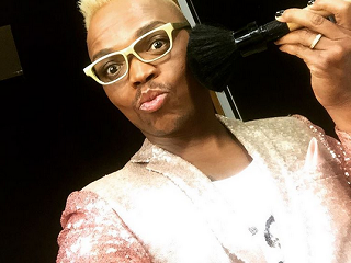 What’s Hot: Somizi shows off his bae… sort of
