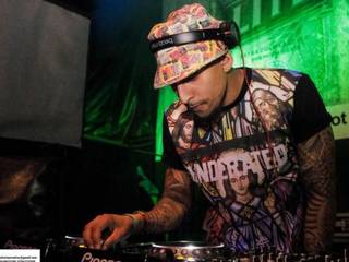 What’s Hot: An open letter to 5FM’s DJ Warras