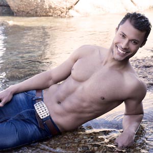 Capetonian wins Heat Manwatch