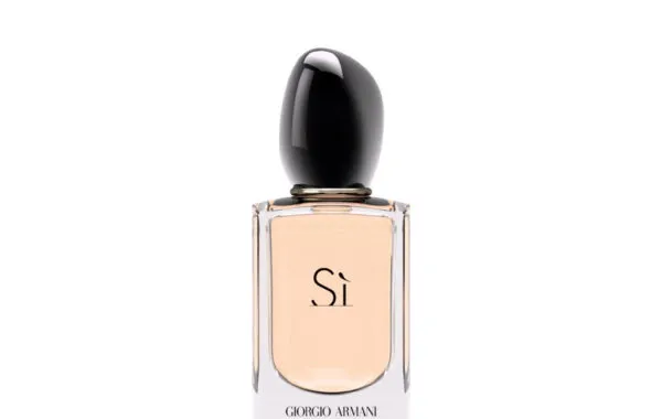 Sì by Giorgio Armani: Fragrance Review