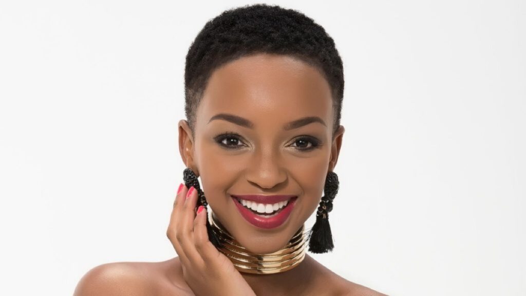 Top 10 Hottest Female Celebrities In South Africa- Photos
