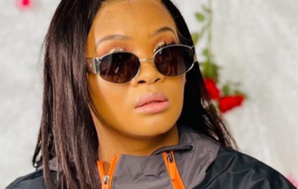 Lady Du Apologises After Passing Out