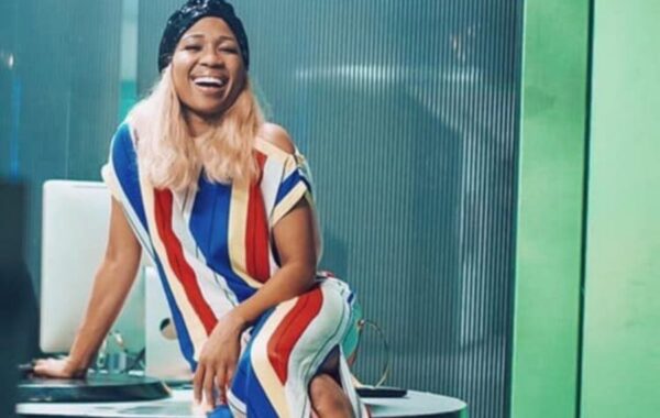 Watch: Takkies And Her Family Take On The Umlando Challenge