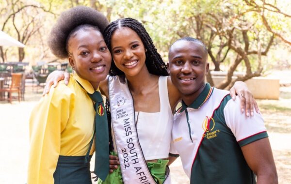 Miss South Africa Learns About The Importance Of Our Human Origins