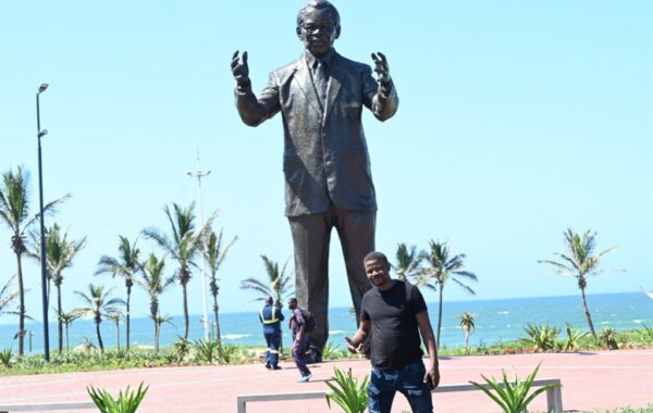“It Cost Me About R60 000 To Make The Statue”- Lungelo Gumede