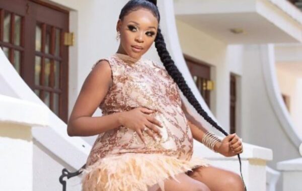 Mbalenhle Mavimbela Proudly Flaunts Her Baby Bump