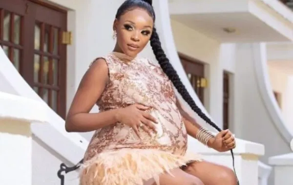 Mbalenhle Mavimbela Proudly Flaunts Her Baby Bump