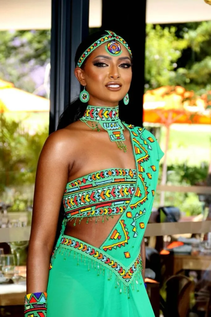 Miss South Africa Unveils Her National Costume For Miss Universe Pageant