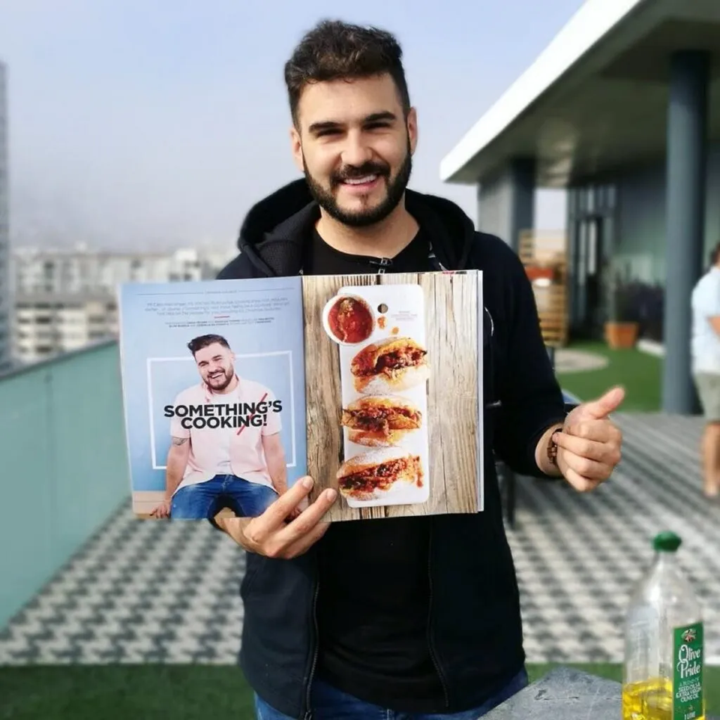 J’Something Opens New Restaurant