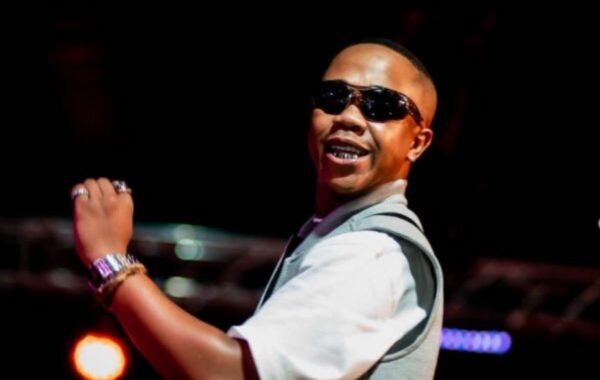 Young Stunna’s Pictures Spark A Deabte