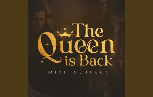 The Queen Is Back!!!