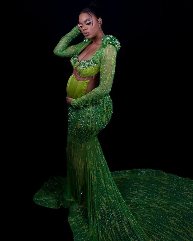 Halala! Londie London Debuts Baby Bump