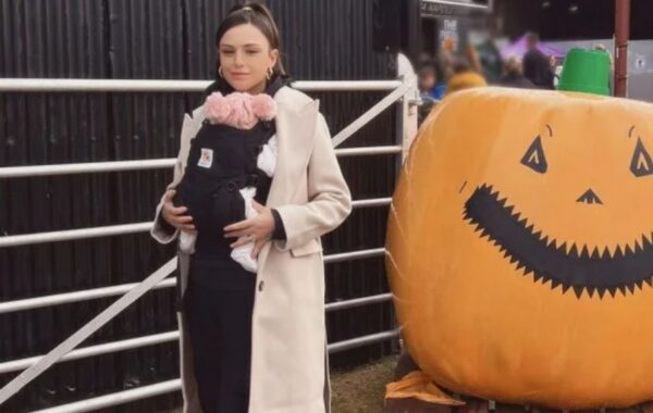 Sendry Shares First Snap After Giving Birth