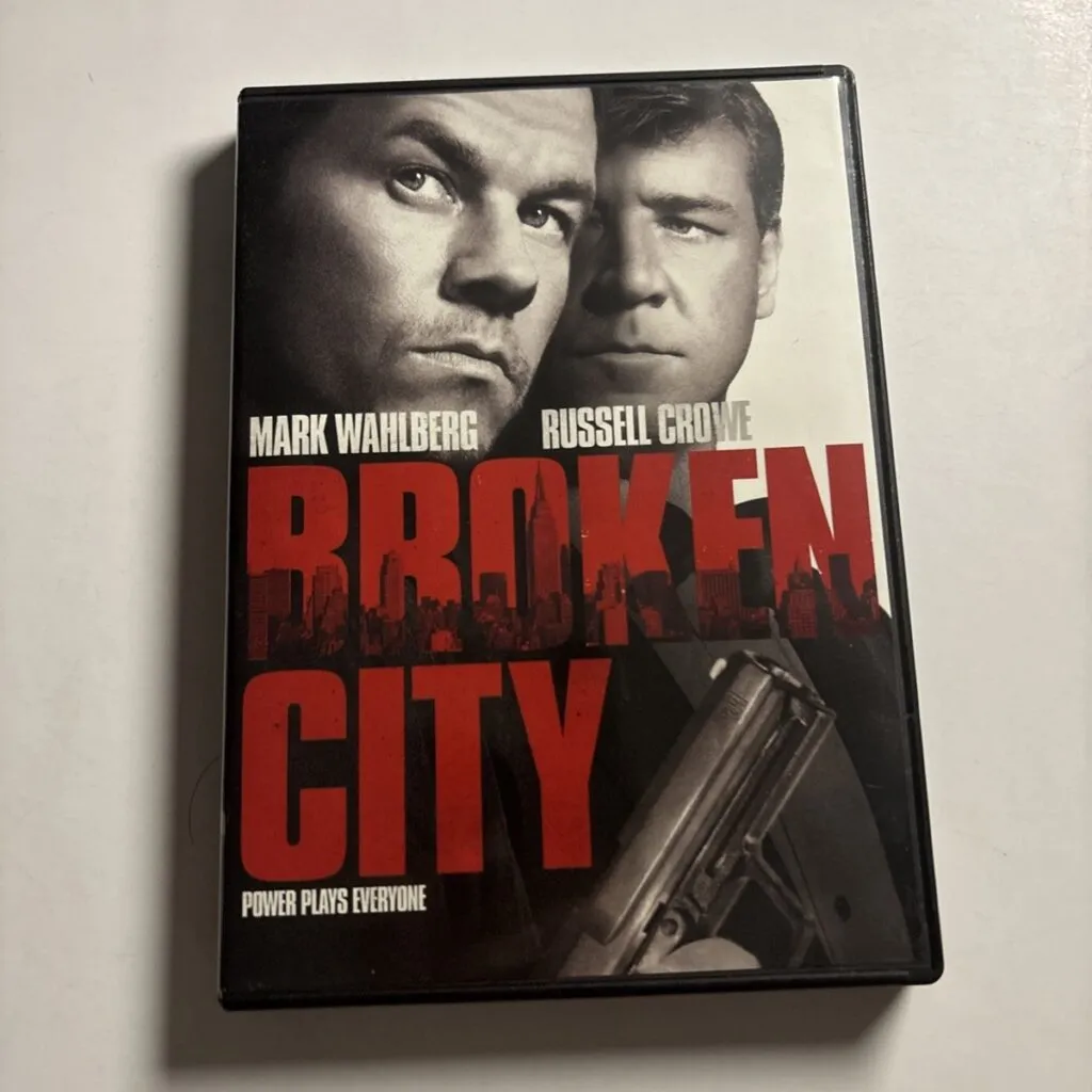 Broken City DVD Review
