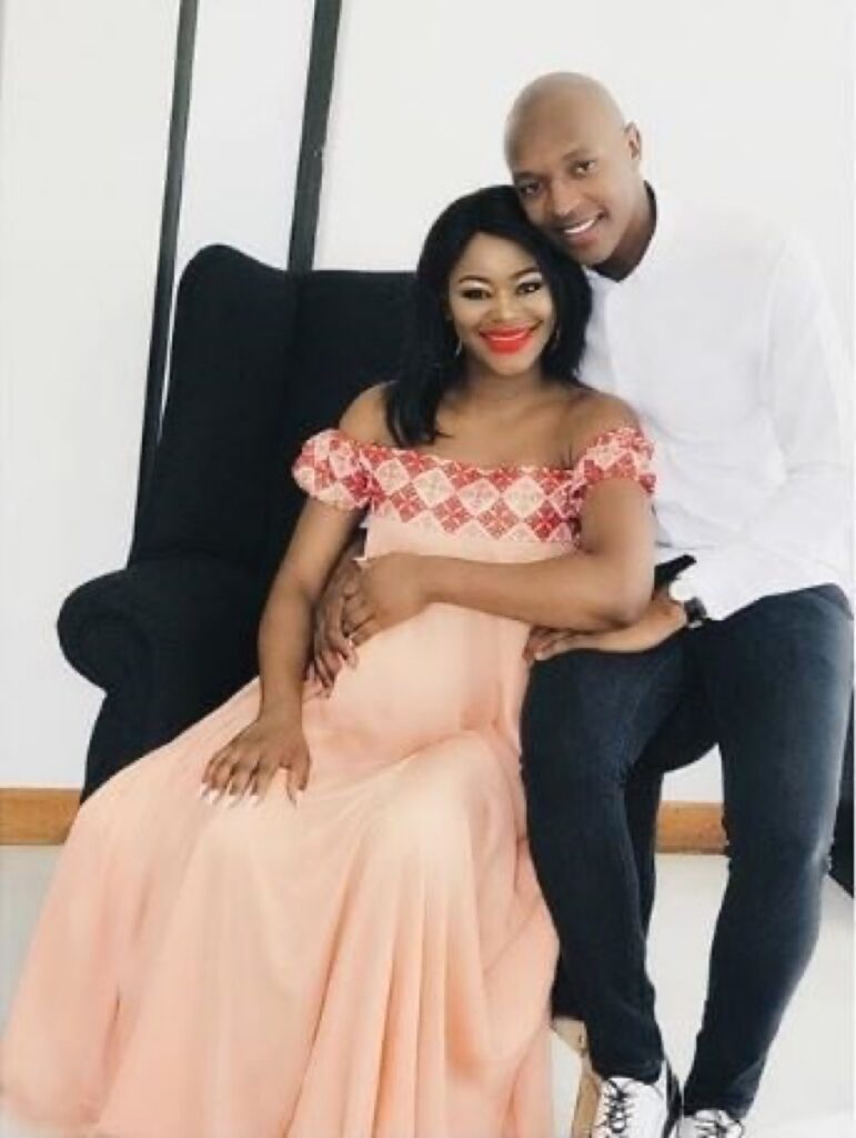 Muvhango’s Azwi Rambuda confirms her pregnancy