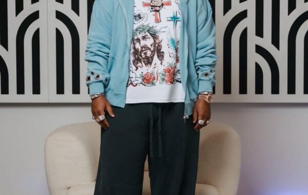 Cassper Responds To Guy Asking Him To Leave His Girl