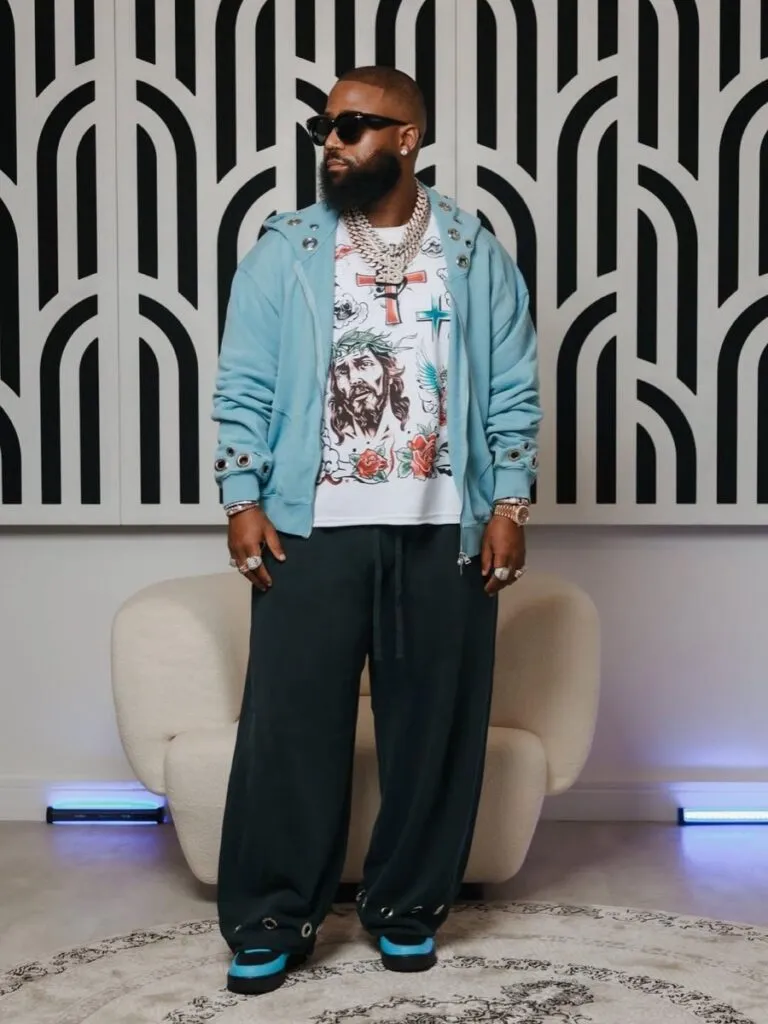 Cassper Responds To Guy Asking Him To Leave His Girl