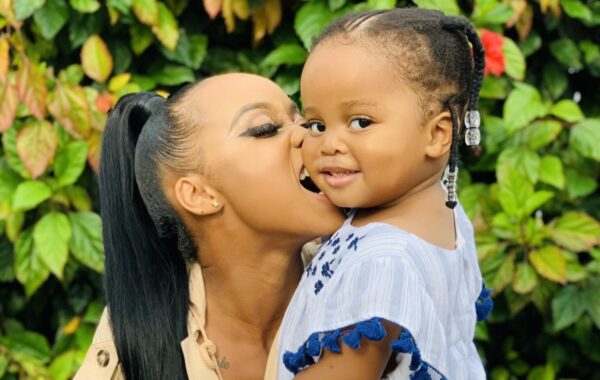 Ntando Duma Gets Reprimanded By Sbahle!
