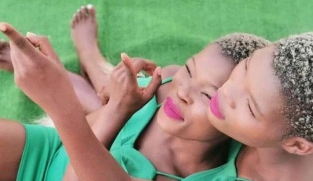 Social Media Reacts To Qwabe Twins’ Affectionate Kisses