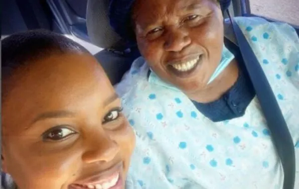 Mmapitsi Introduces Her Mother