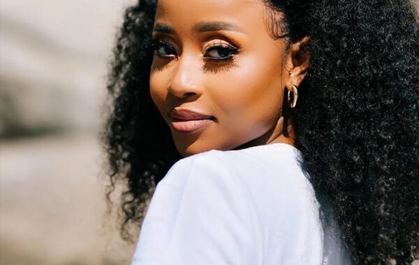 Ze “Miss Shozi” Is A Hollywood Wax Girl!