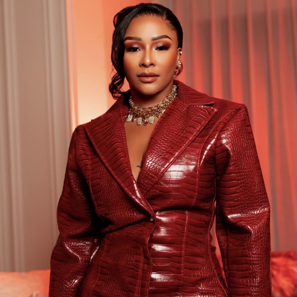 #ZAlebsStyle Trend Alert: The Trend with a Chokehold on Fashion
