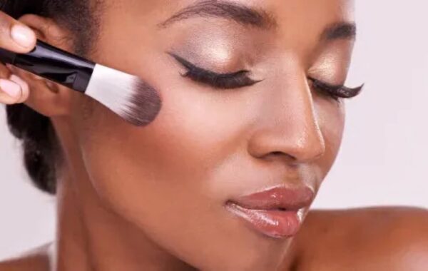 #ZAlebsBeauty – The difference between American and African make-up