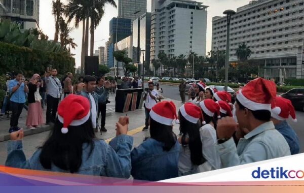 Nota Sulks Over No Berita Christmas