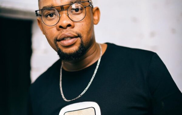 Njelic Distances Himself From Boohle & Cassper Drama