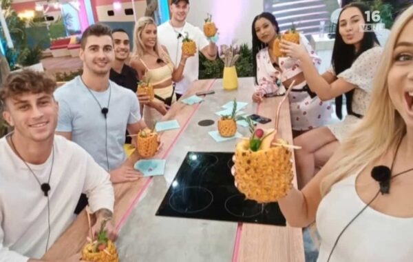 SA Reacts To Love Island “Orania”