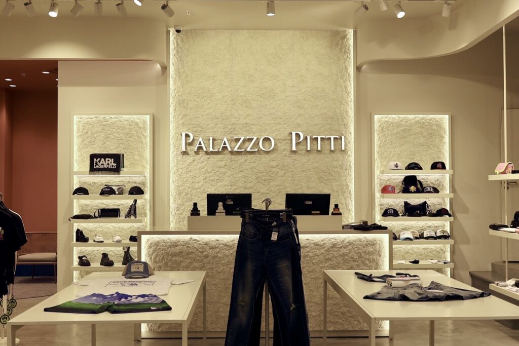 ZAlebs goes shopping at PalazzoPitti