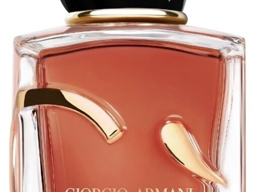 Sì by Giorgio Armani: Fragrance Review