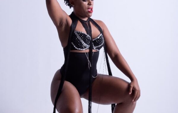 Zodwa Wabantu Takes A Dump On Live Television