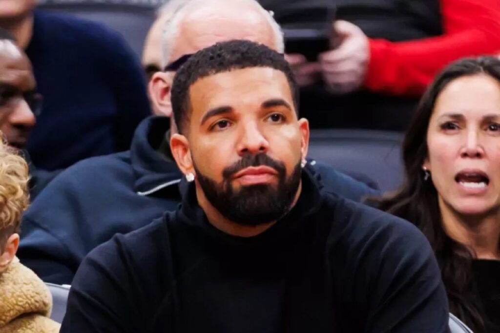 FAKE NEWS: Tweeps React To Drake At Konka Scam