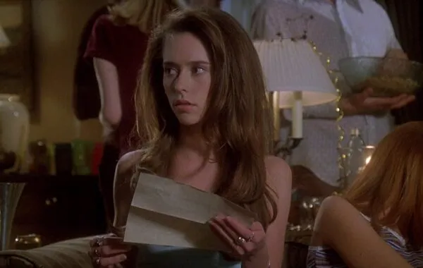 “They Must Not Stutter”- Annie Cannot Wait For The Reunion