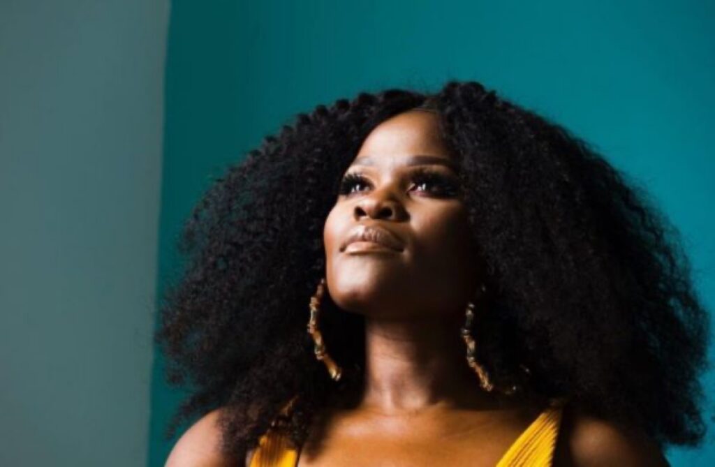 Mpumi Mzobe Survives A Car Accident
