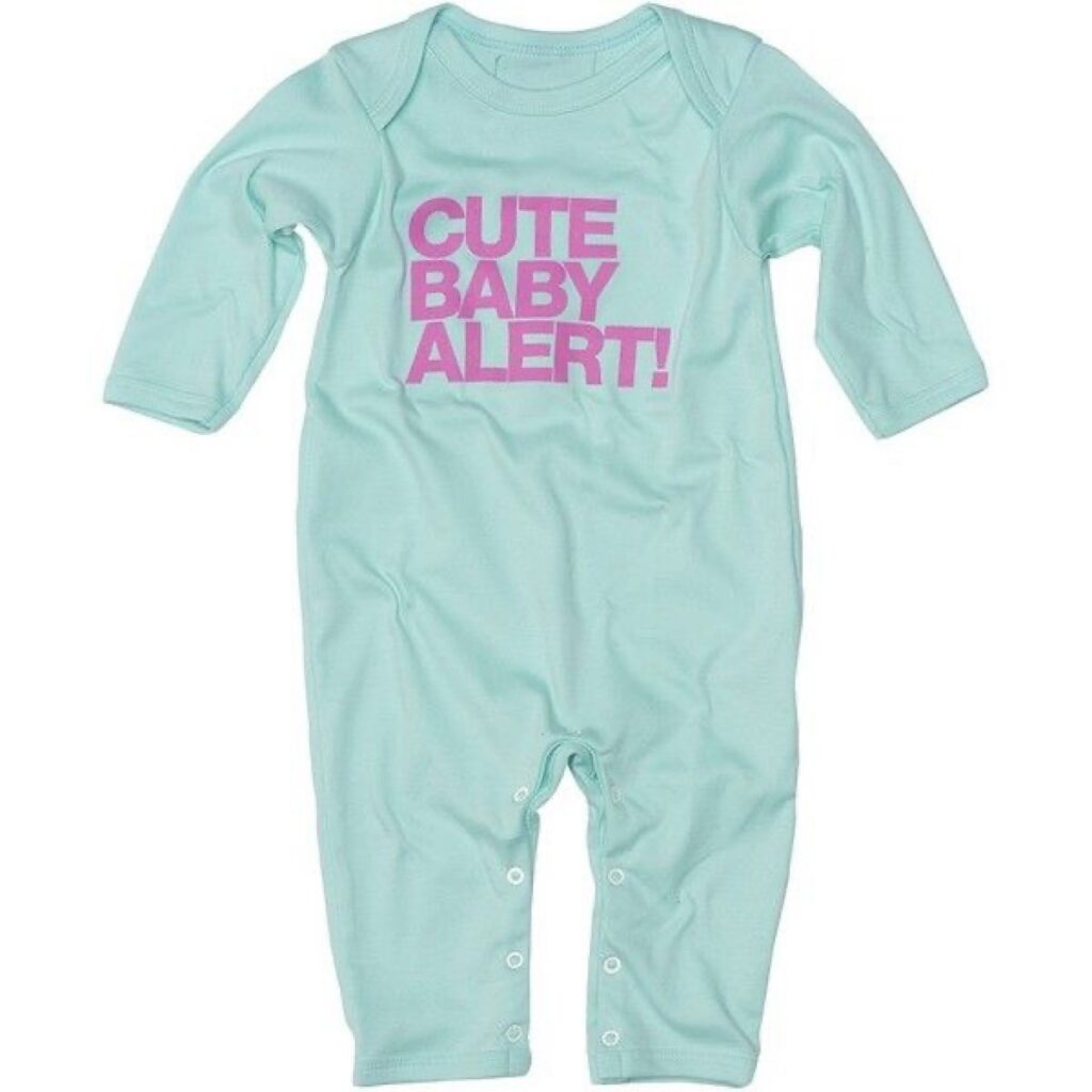 Cute baby alert! Cute baby alert!