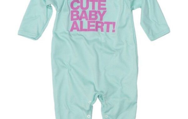 Cute baby alert! Cute baby alert!