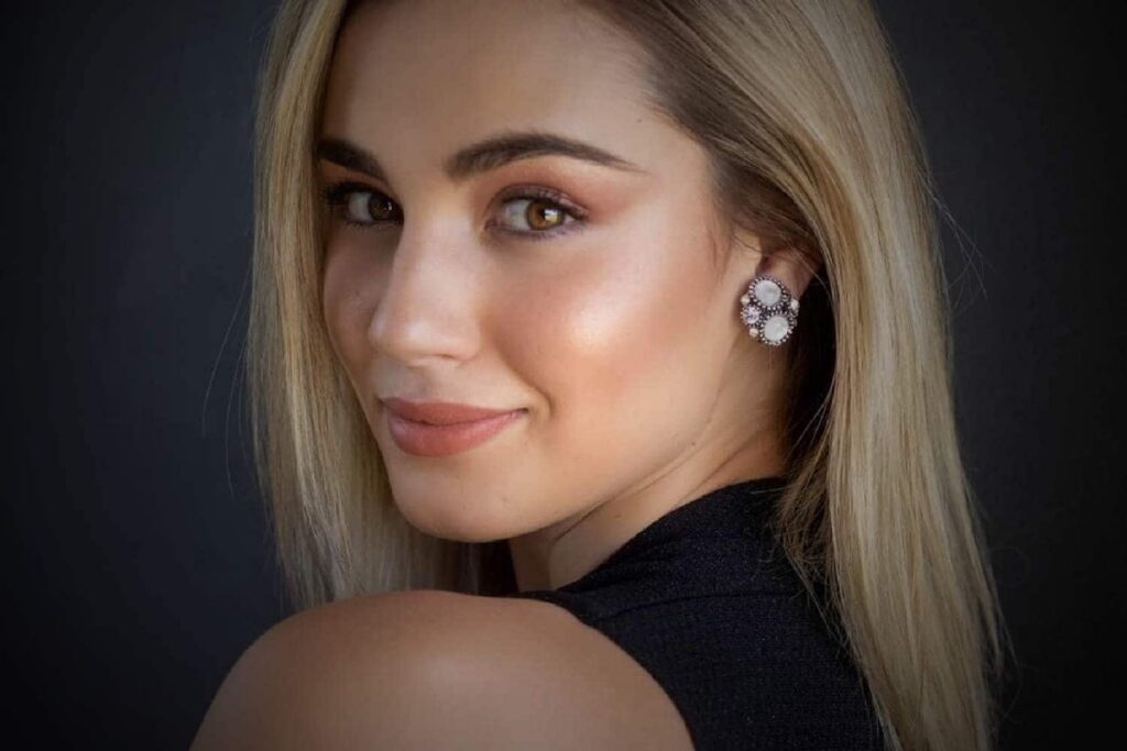 Update: Bianca Schoombee Withdraws From Miss SA Pageant!