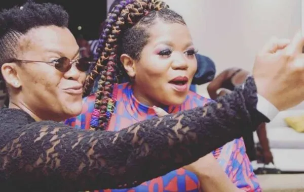 WATCH: ‘Drunk’ Zodwa Mows The Lawn In Her Heels