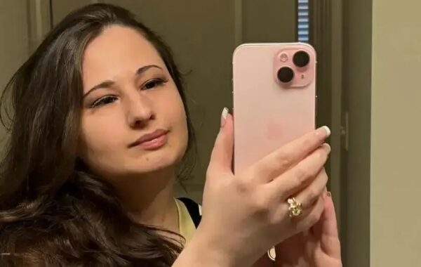 Blogger Comes Underfire For Calling Ma G “Transphobic”