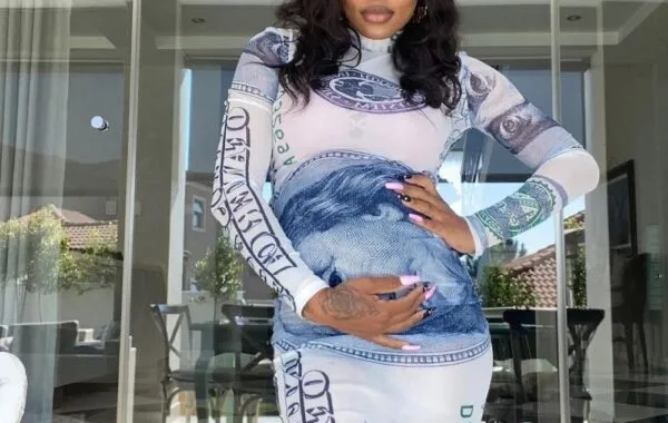 What’s Hot: DJ Zinhle shows off her #DoroBaby bump