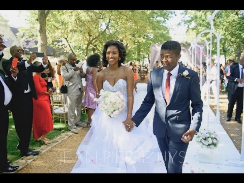 What’s Hot: PICS: Rosette Mogomotsi’s gorgeous wedding